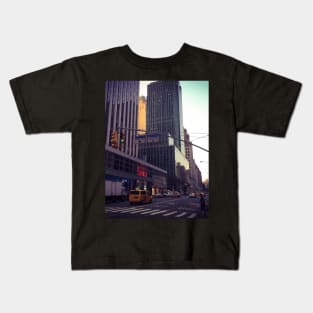 Madison Ave, Manhattan, NYC Kids T-Shirt